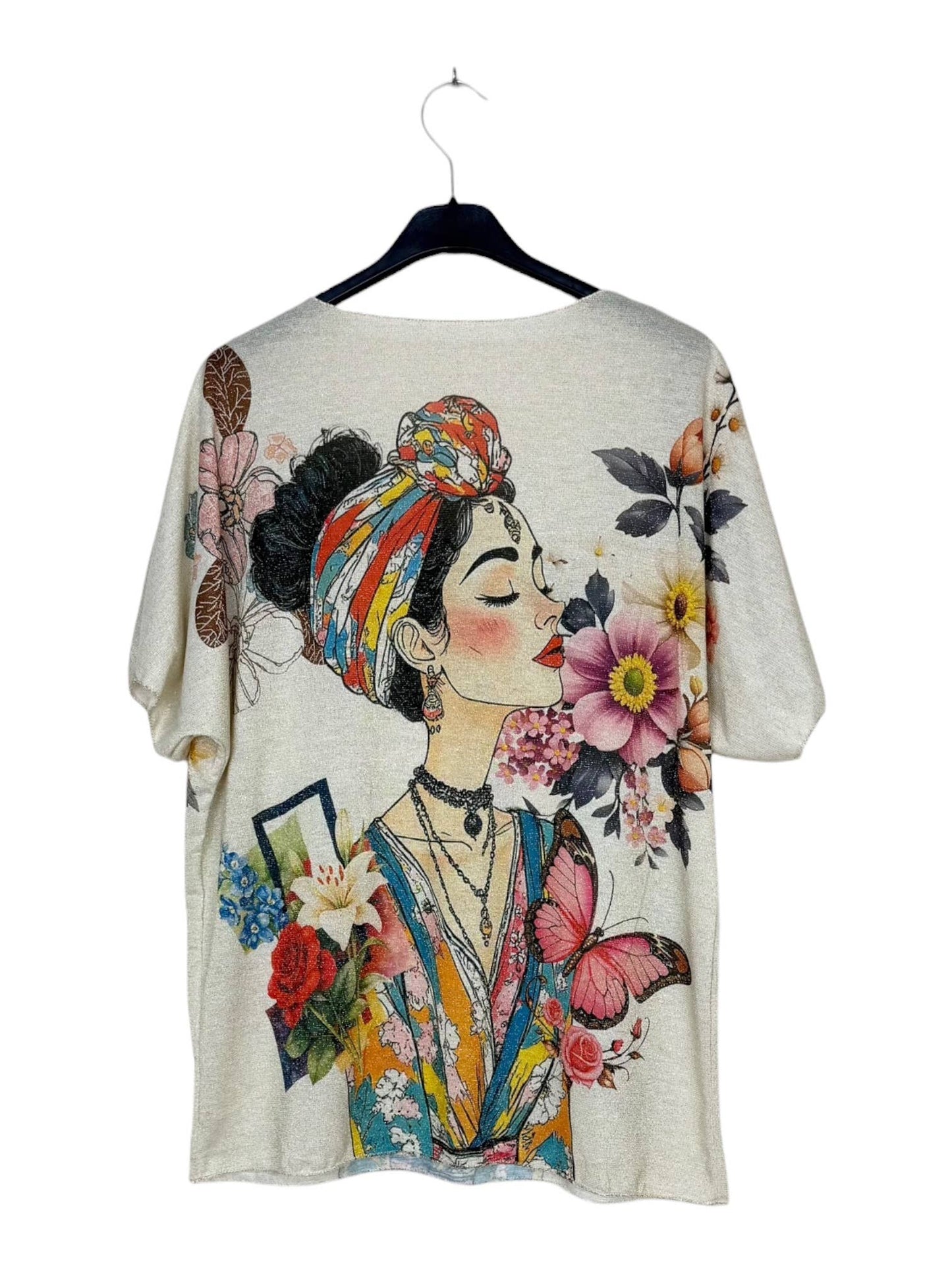 Italian women face 2- Gold patterned T-shirt
