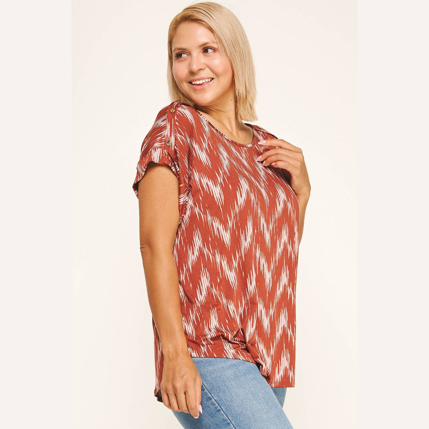 PLUS SIZE SHORT SLEEVE DOLMAN TOP