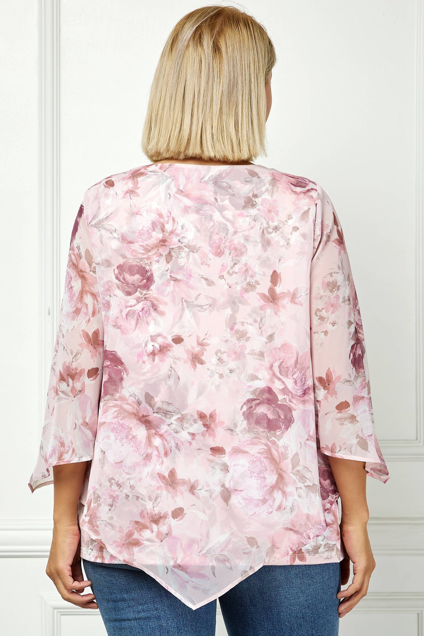 PLUS SIZE BLOOM WATER FLORAL LAYERED BLOUSE