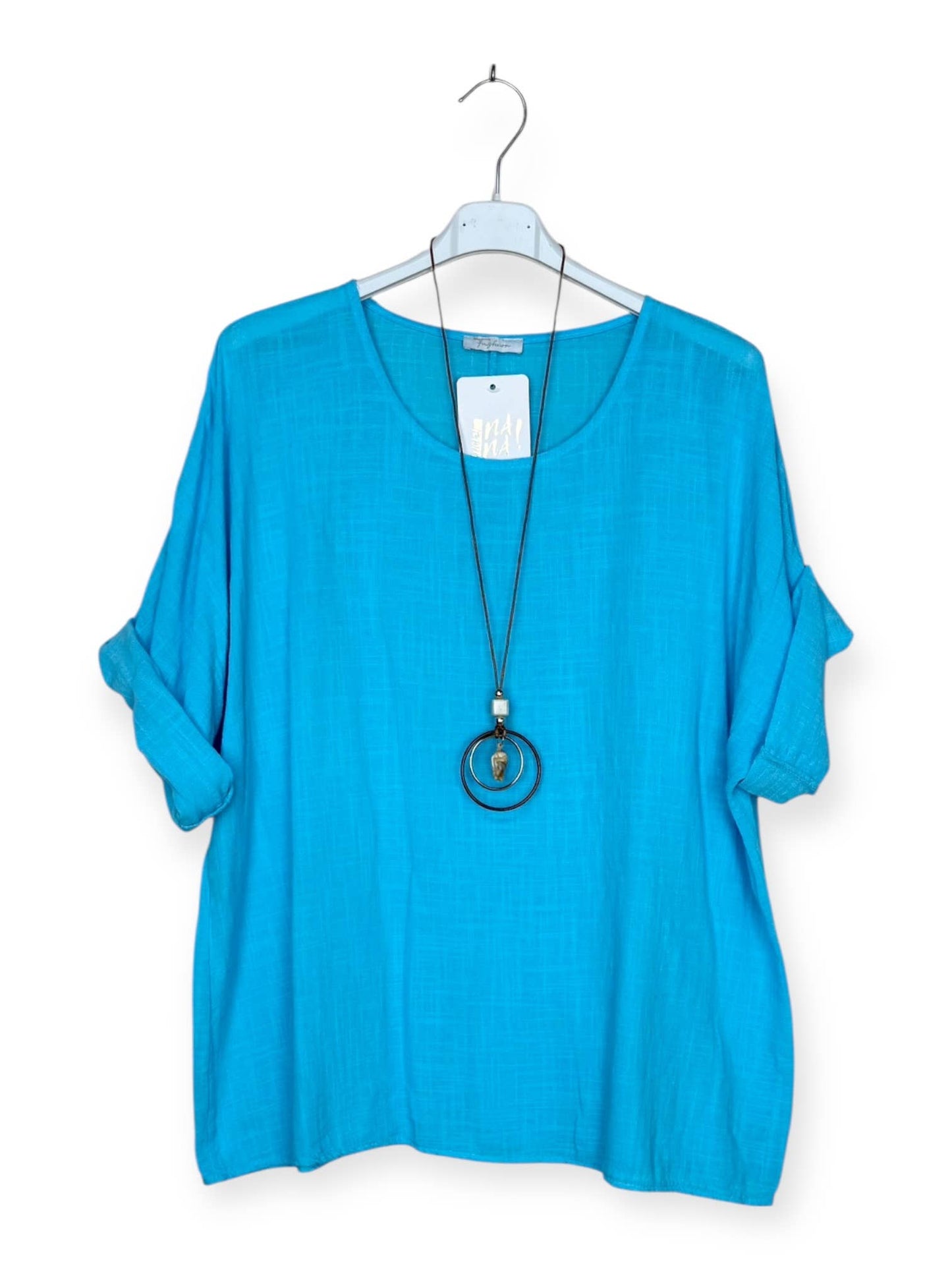 Lightweight solid cotton top with necklace