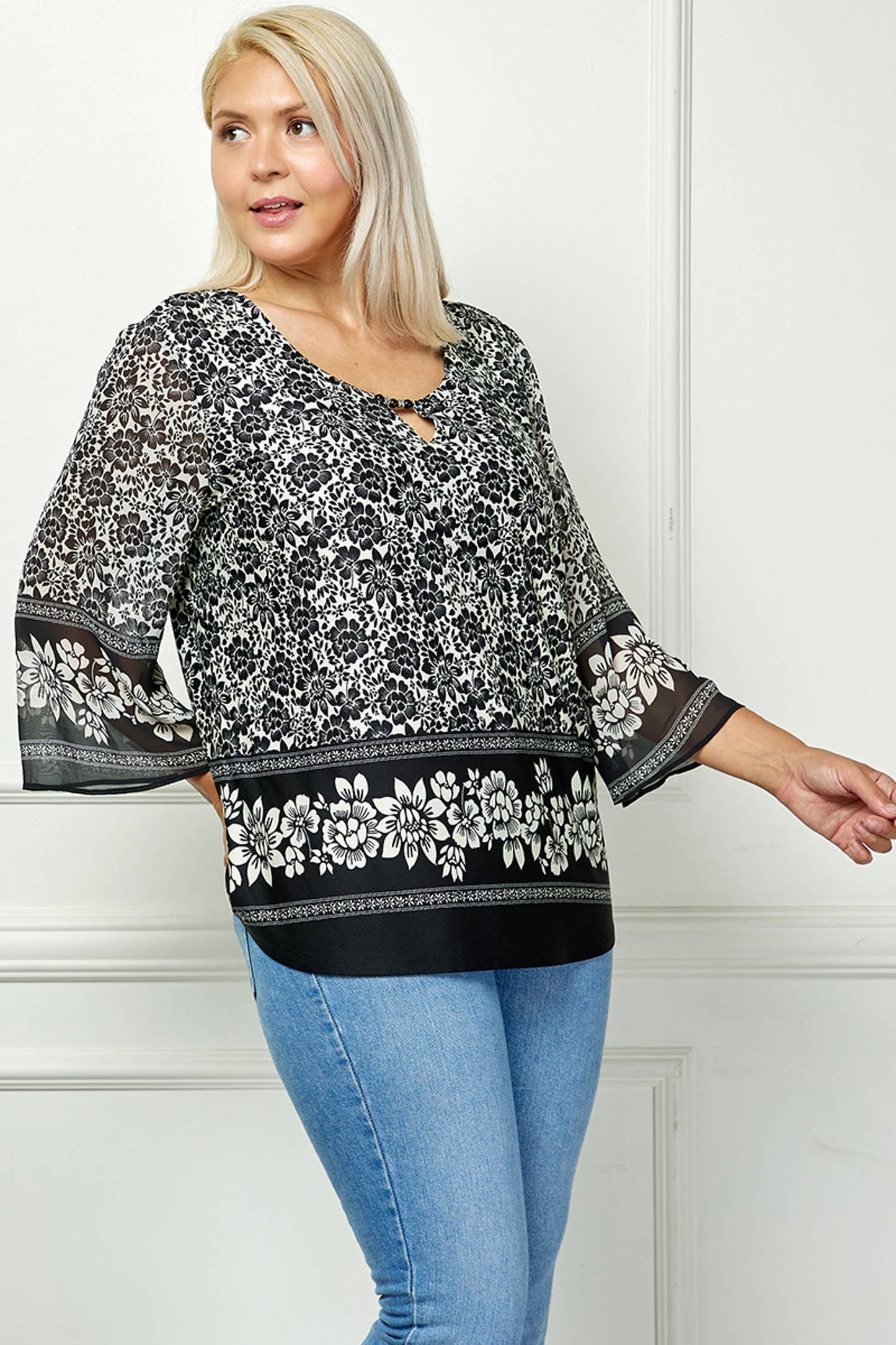 PLUS SIZE BLOOMING GRACE FLORAL JEWEL NECK BLOUSE