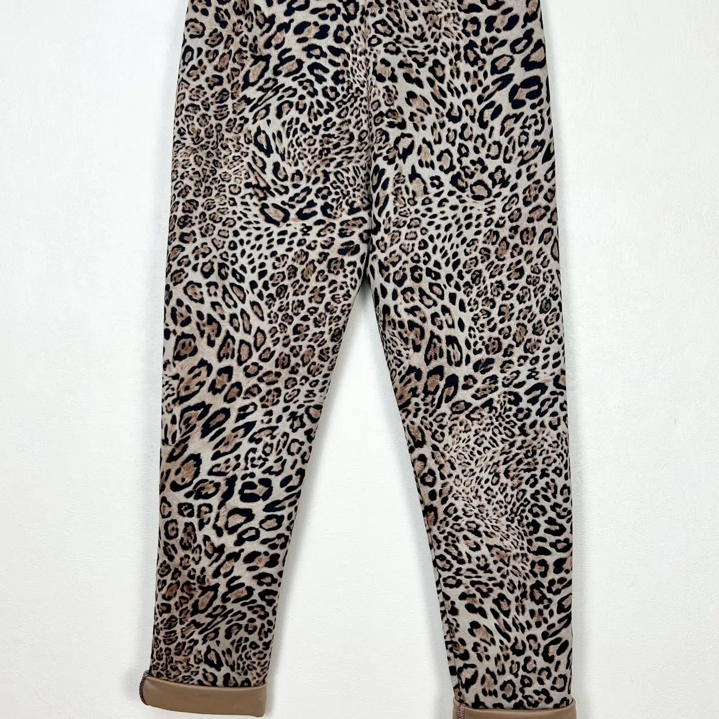 Velvet animal print pants