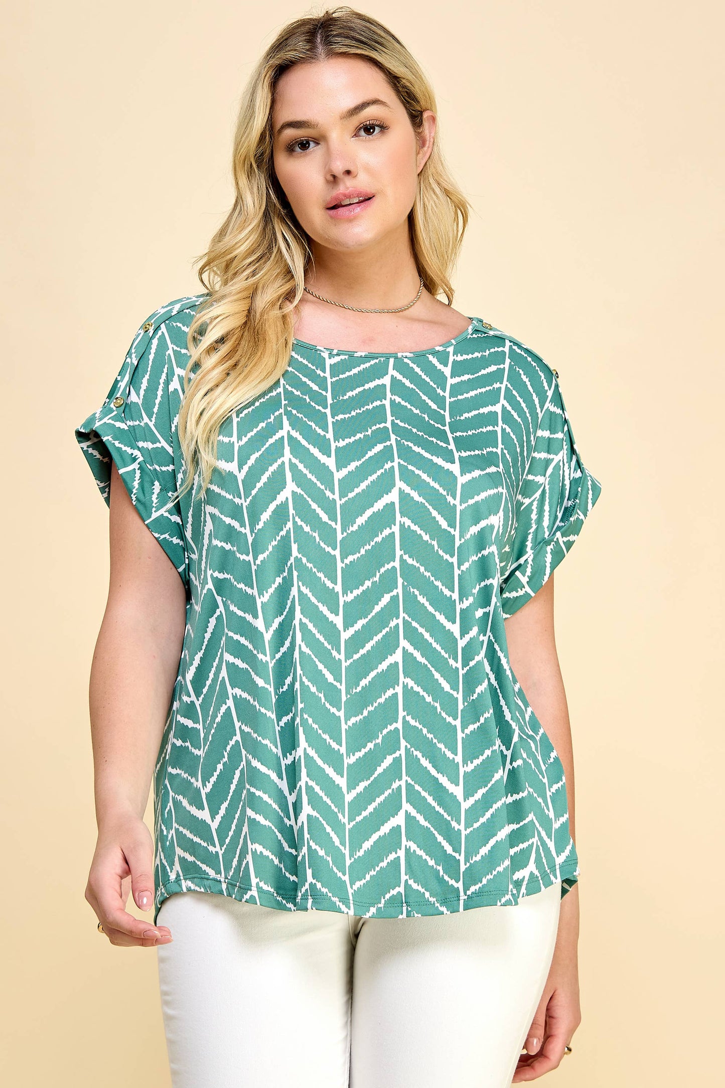 PLUS SIZE SHORT SLEEVE DOLMAN TOP