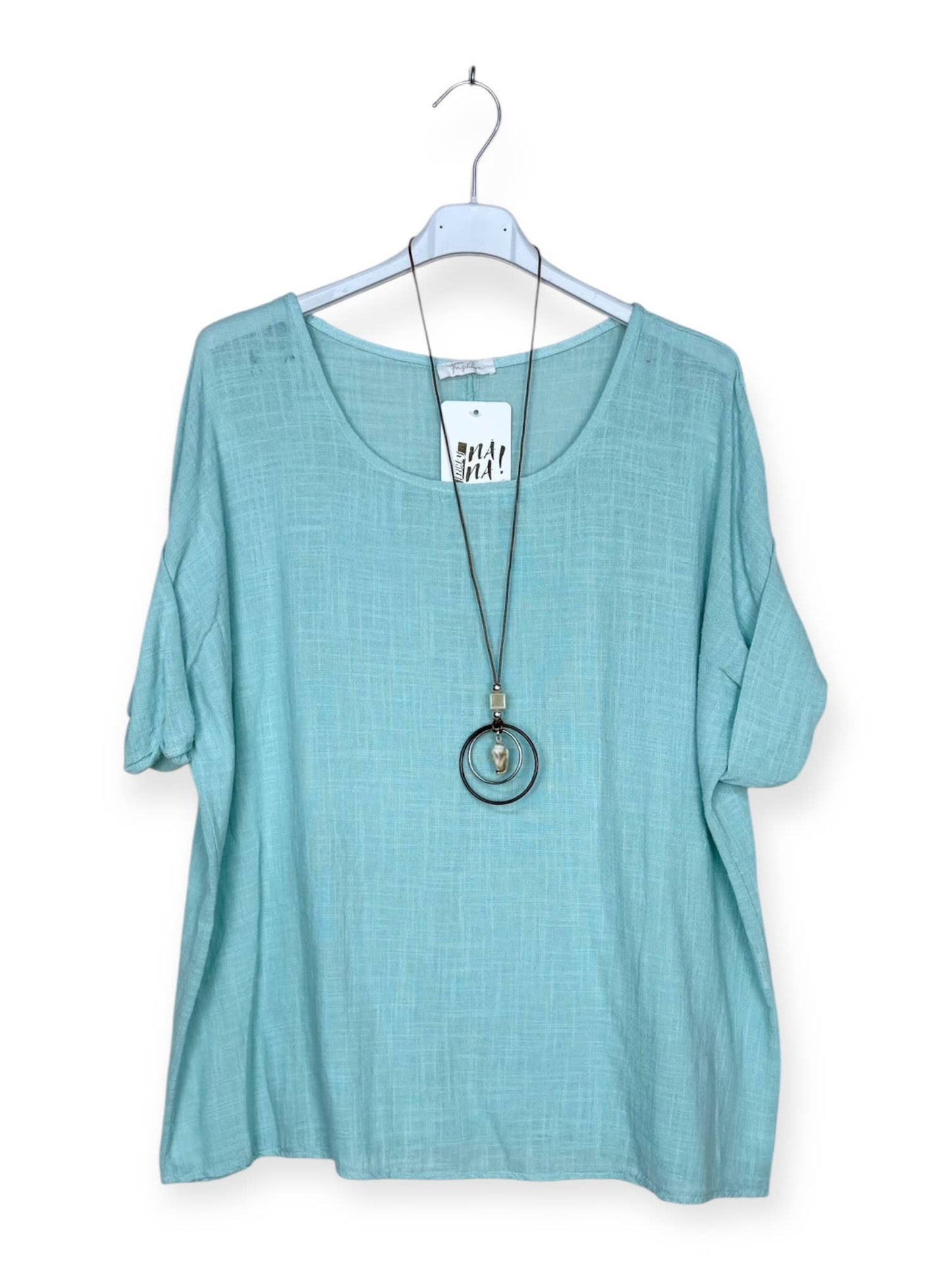 Lightweight solid cotton top with necklace