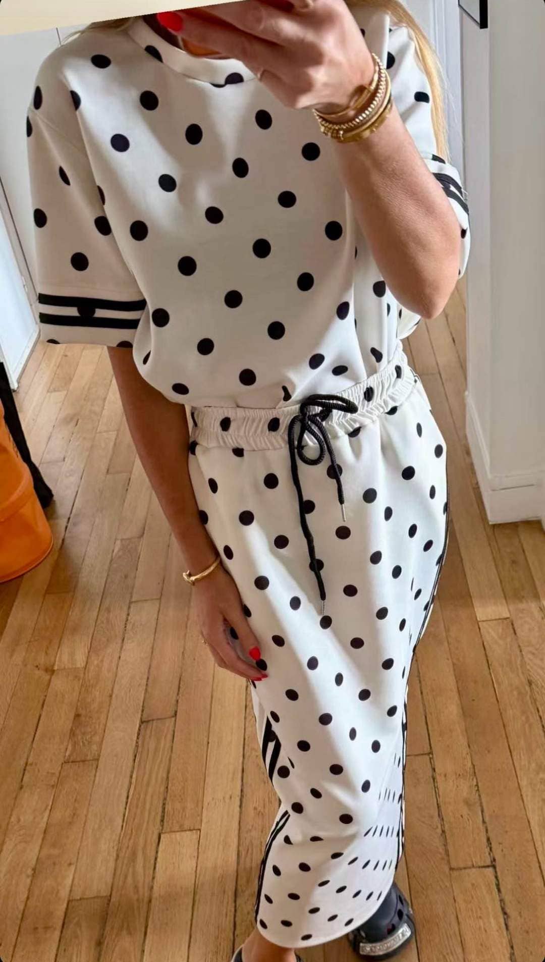 Midi Skirt and Polka-Dot Top Set – Sporty-Chic Band Details