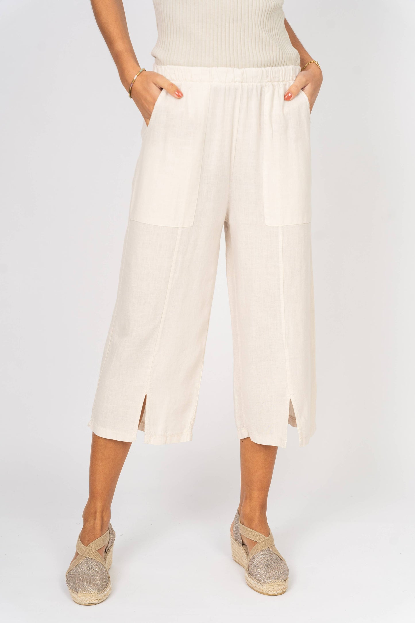 3/4 Linen Pant with slit on front italian